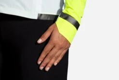 Brooks Women's Carbonite Jacket - Icy Grey/Black/Nightlife (221493030) -Pro Runner Shop 221493 030 D2 Carbonite Jacket