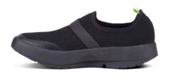 Oofos Unisex OOmg Low -Pro Runner Shop 5070BLKBLK shot4 1200x crop center a50e0e9d ca5f 47c5 ad86 5cb85a5b8014