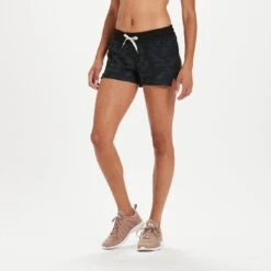 Vuori Women's Clementine Short